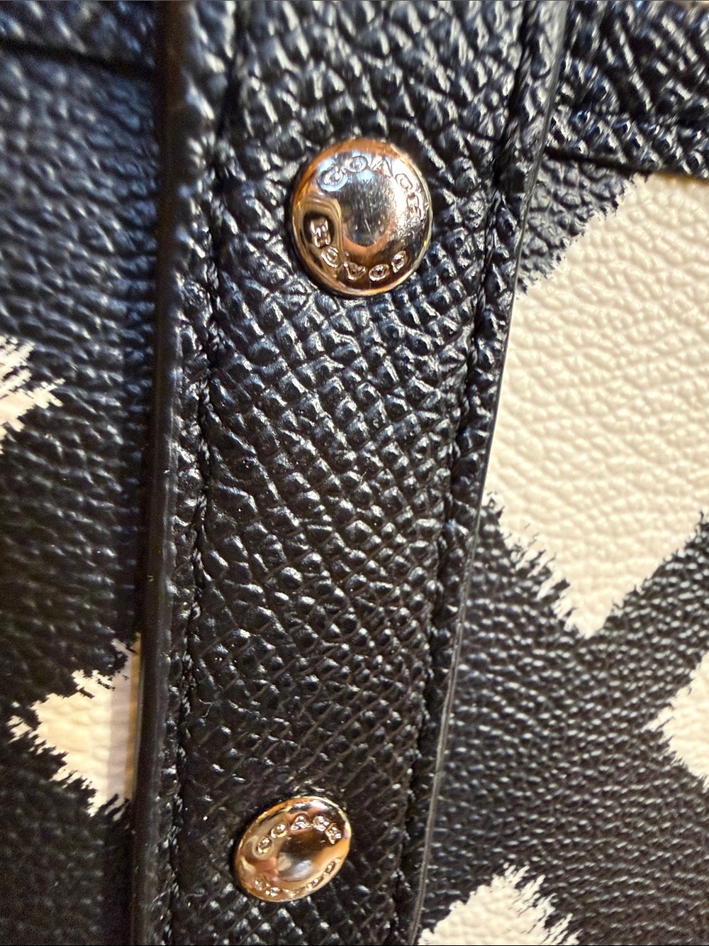 Coach City Tote Black Ivory Geometric Print Coated Canvas Shoulder Bag EUC - Picture 13 of 15